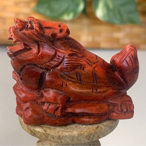 Japanese Netsuke Dragon Turtle Beast Boxwood Carving Hand Carved Red Wood Animal - Picture 7 of 14
